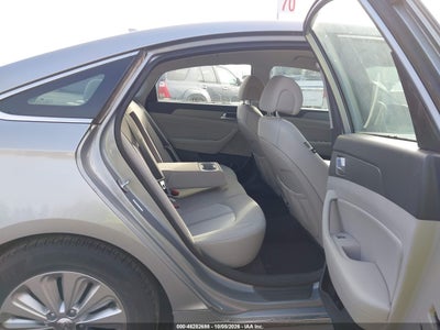 2016 HYUNDAI SONATA HYBRID 8