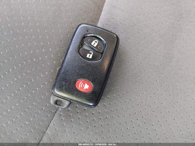 2015 TOYOTA PRIUS 11