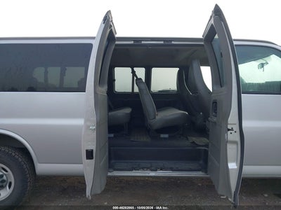2018 CHEVROLET EXPRESS 3500 8