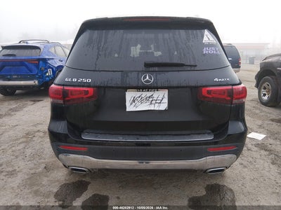 2020 MERCEDES-BENZ GLB 250 16