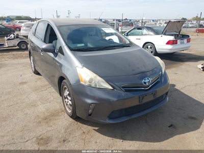 2013 Toyota Prius V TWO