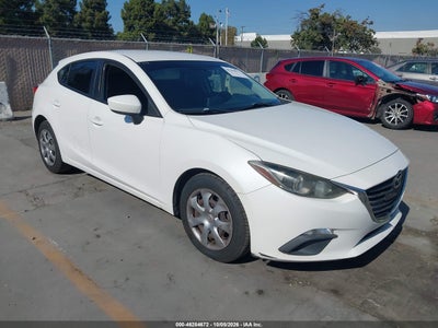 JM1BM1J78G1333551 MAZDA MAZDA3 Photo 1
