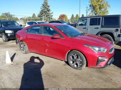 3KPF24ADXKE076073 KIA FORTE Photo 1