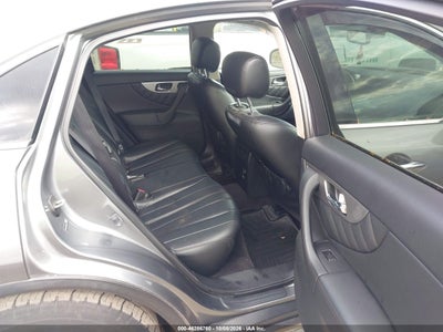 2014 INFINITI QX70 8