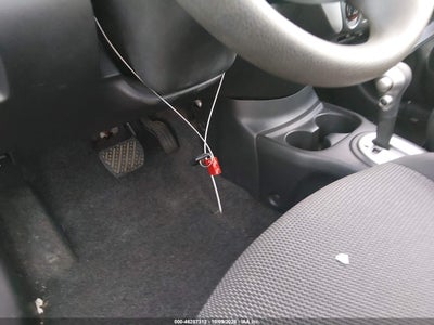 2015 NISSAN VERSA 11