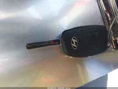 2017 HYUNDAI SANTA FE 11