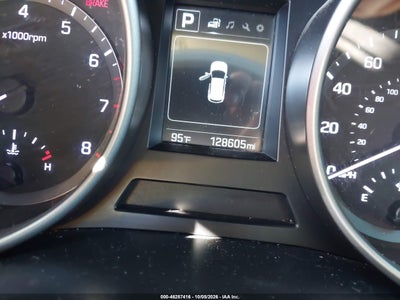 2017 HYUNDAI SANTA FE 15
