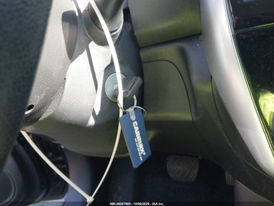 2017 NISSAN VERSA 11
