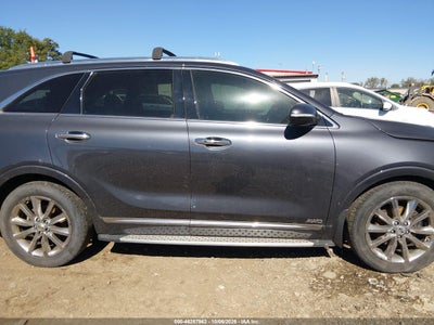 2016 KIA SORENTO 13