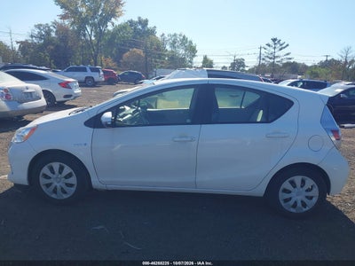 2014 TOYOTA PRIUS C 15