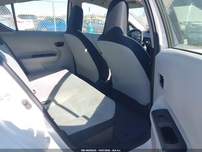 2014 TOYOTA PRIUS C 19
