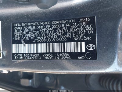 2016 TOYOTA PRIUS 9