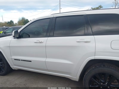 2017 JEEP GRAND CHEROKEE 14