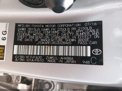2016 TOYOTA PRIUS 9