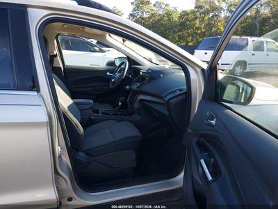 2017 FORD ESCAPE 5