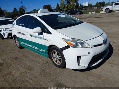 2015 TOYOTA PRIUS