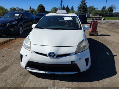 2015 TOYOTA PRIUS 12