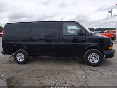 2015 CHEVROLET EXPRESS 2500 13
