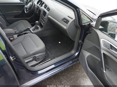 2017 VOLKSWAGEN GOLF 5