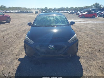 2018 HYUNDAI IONIQ HYBRID 12