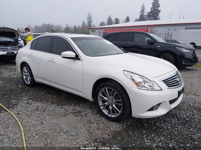 2013 INFINITI G37X
