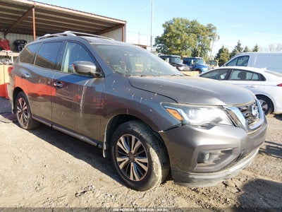 2017 NISSAN PATHFINDER