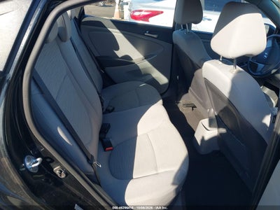 2016 HYUNDAI ACCENT 8