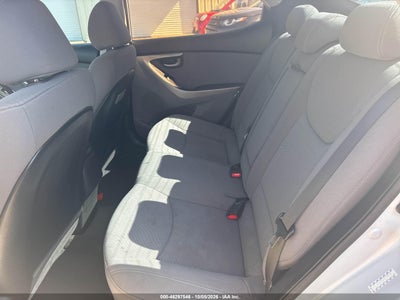 2016 HYUNDAI ELANTRA 8