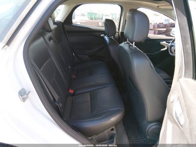 2017 FORD FOCUS 8