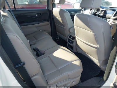 2017 HONDA PILOT 8
