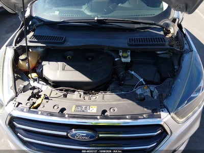 2017 FORD ESCAPE 10