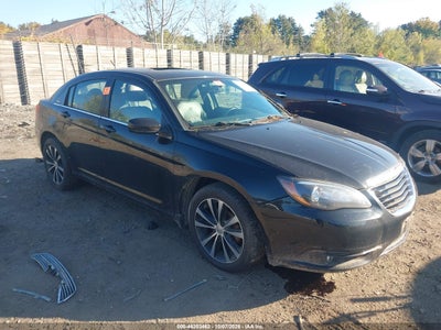 2011 CHRYSLER 200 S