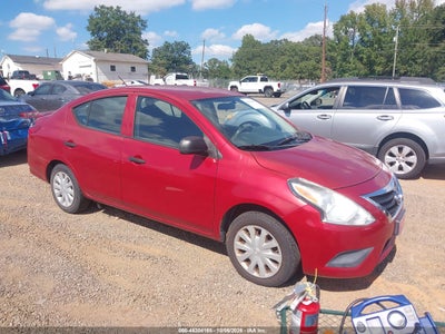 2015 NISSAN VERSA