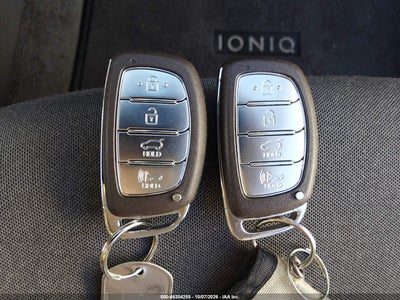 2020 HYUNDAI IONIQ HYBRID 11