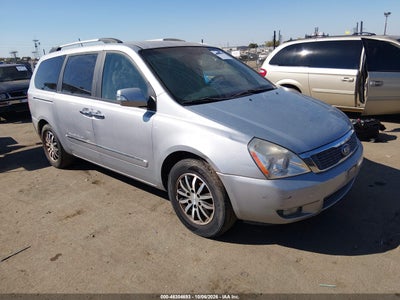 2011 KIA SEDONA EX
