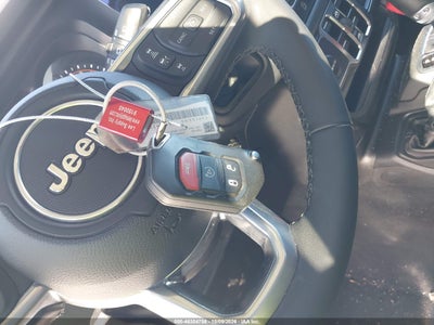 2025 JEEP WRANGLER 11