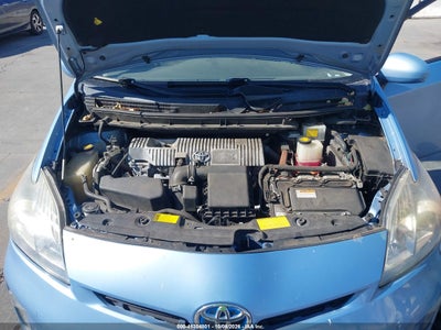 2014 TOYOTA PRIUS PLUG-IN 10