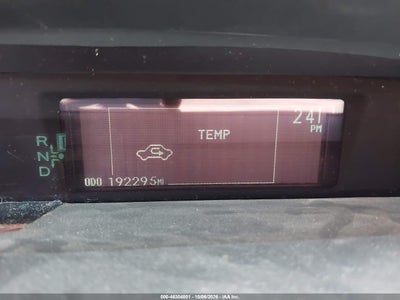 2014 TOYOTA PRIUS PLUG-IN 15