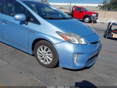 2014 TOYOTA PRIUS PLUG-IN 6