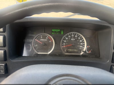 2014 ISUZU NPR 10