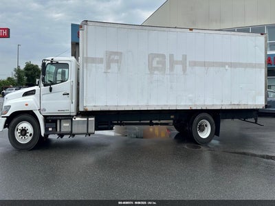 2020 HINO 268 BOX TRUCK 6