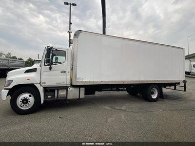 2017 HINO 338 BOX TRUCK 10