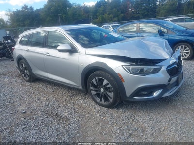 2018 Buick Regal Tourx Essence