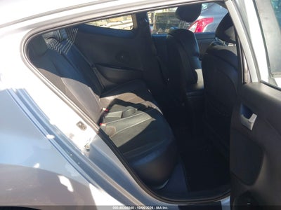 2015 HYUNDAI VELOSTER 8