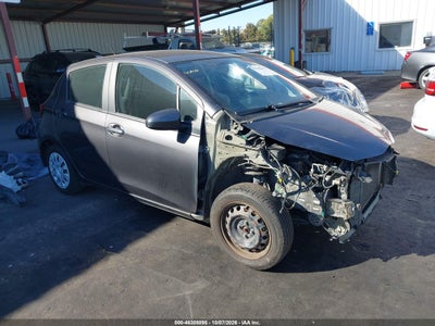 2015 Toyota Yaris L