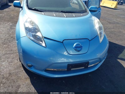 2015 NISSAN LEAF 6