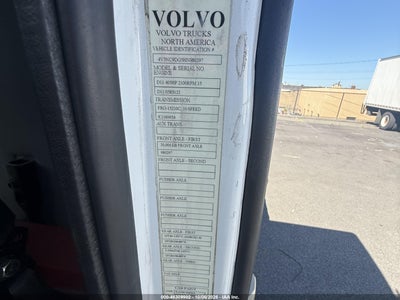 2017 VOLVO VNL 9