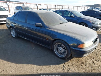 2000 BMW 528IA