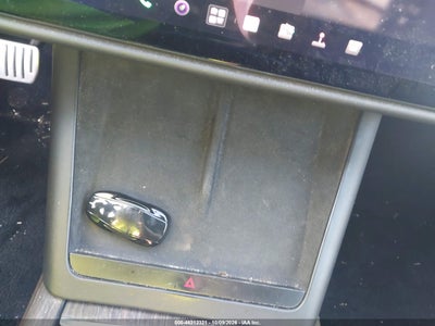 2021 TESLA MODEL S 11