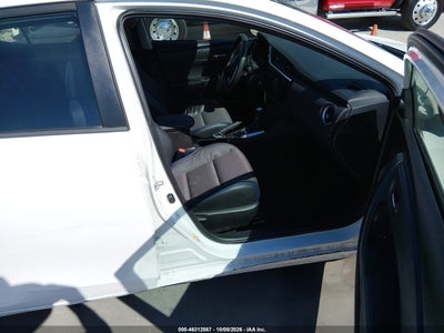 2019 TOYOTA COROLLA 5